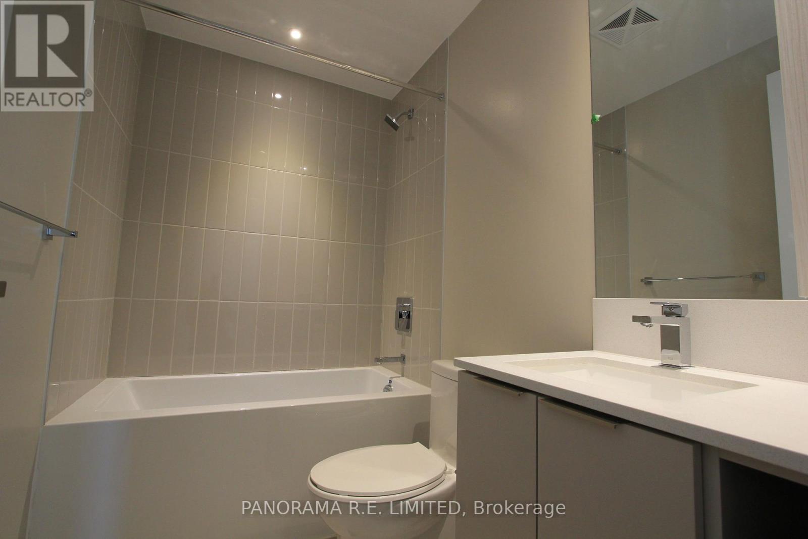 2804 - 3900 Confederation Parkway, Mississauga (City Centre), Ontario  L5B 0M3 - Photo 13 - W14108618