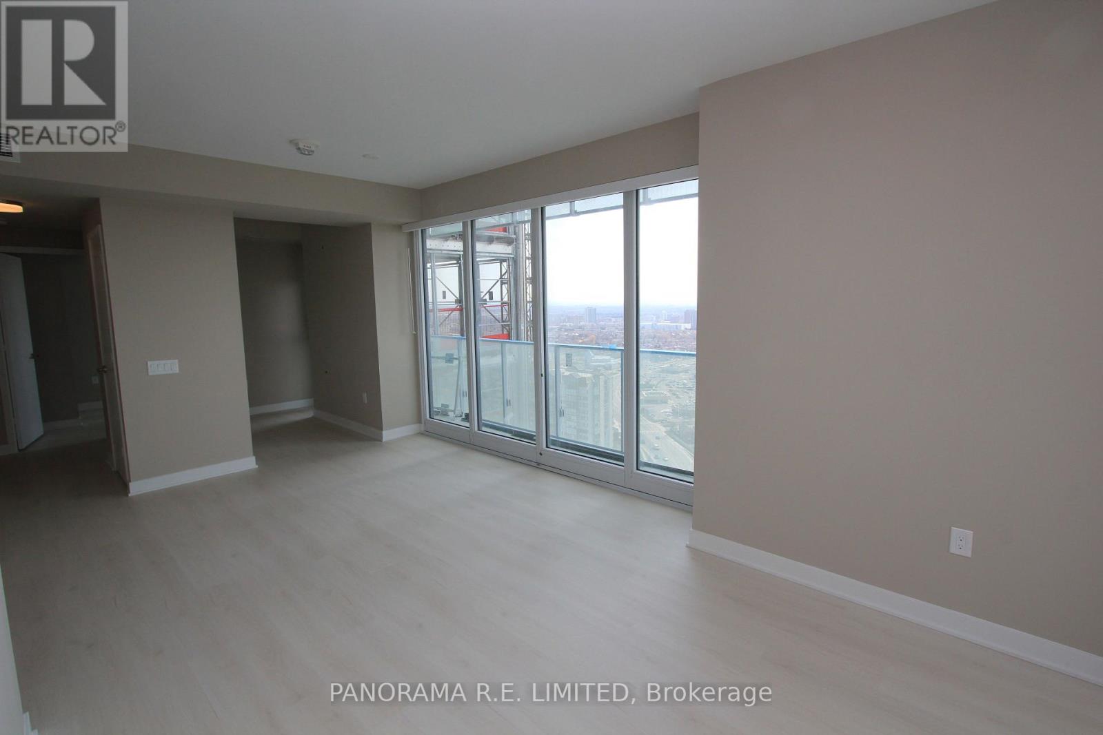 2804 - 3900 Confederation Parkway, Mississauga (City Centre), Ontario  L5B 0M3 - Photo 3 - W14108618