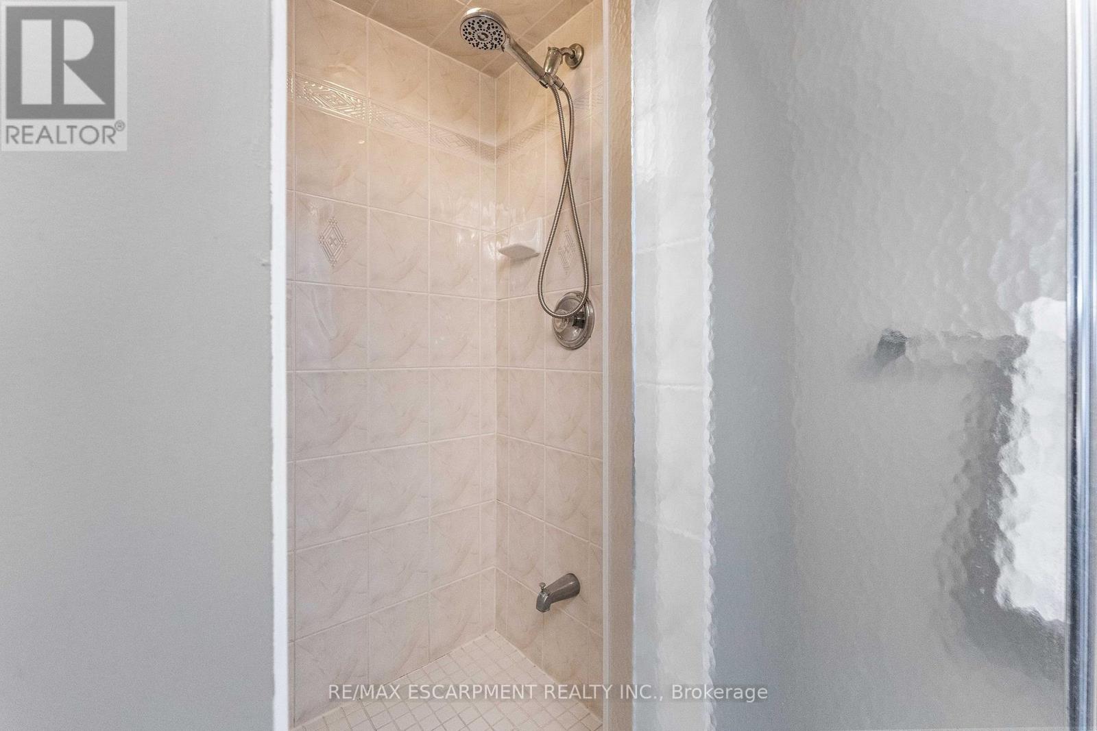 2206 Golden Orchard Trail, Oakville, Ontario  L6M 3N6 - Photo 25 - W14108640