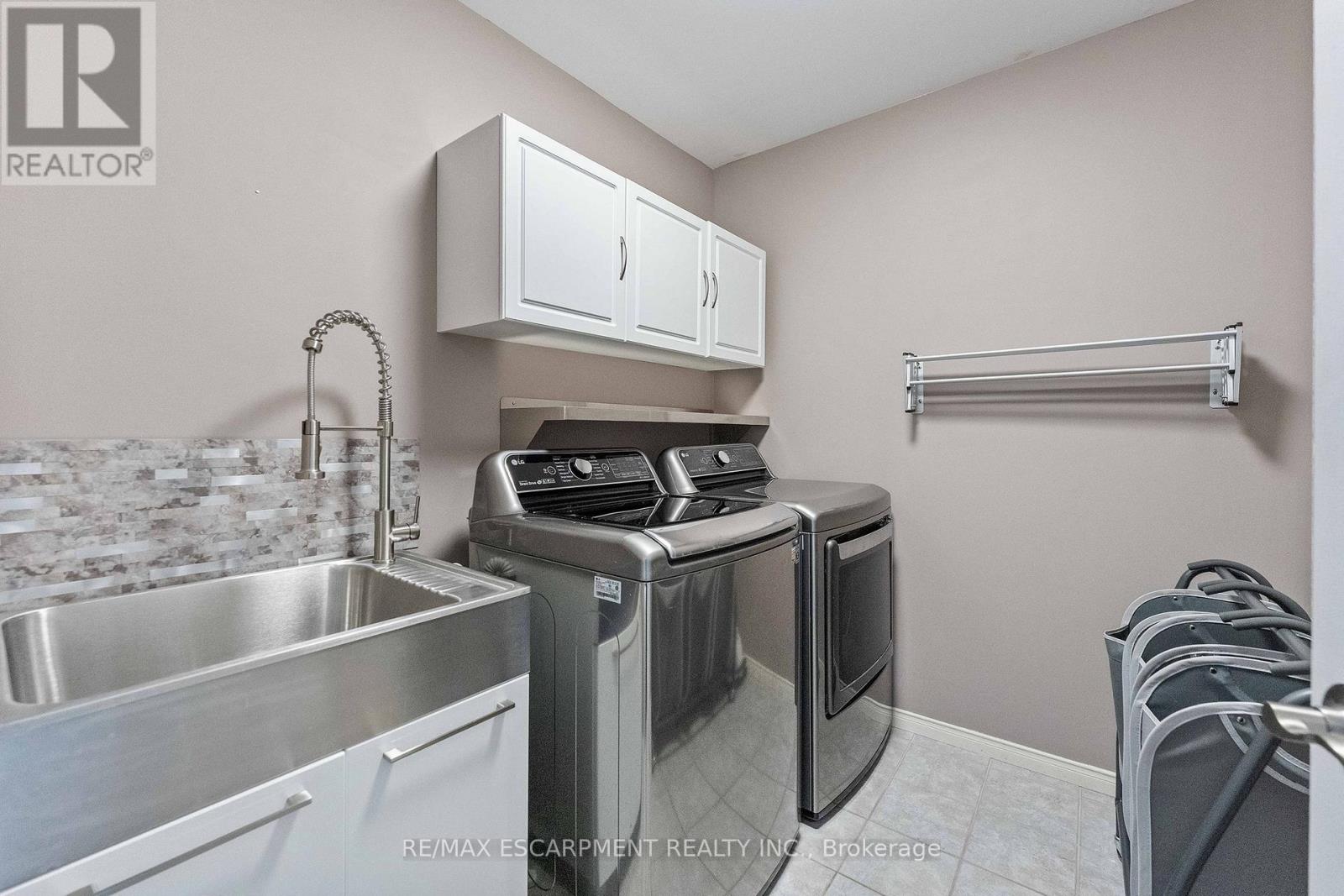 2206 Golden Orchard Trail, Oakville, Ontario  L6M 3N6 - Photo 31 - W14108640