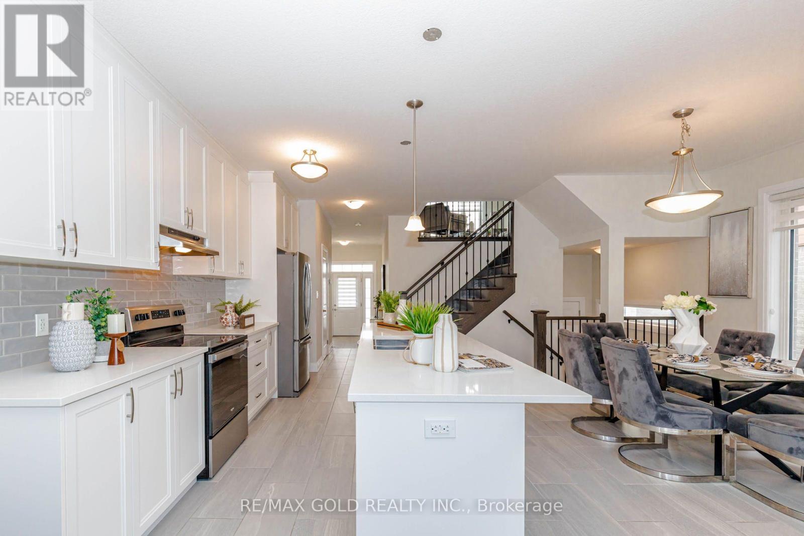 617 Benninger Drive, Kitchener, Ontario  N2E 0H8 - Photo 13 - X14108628