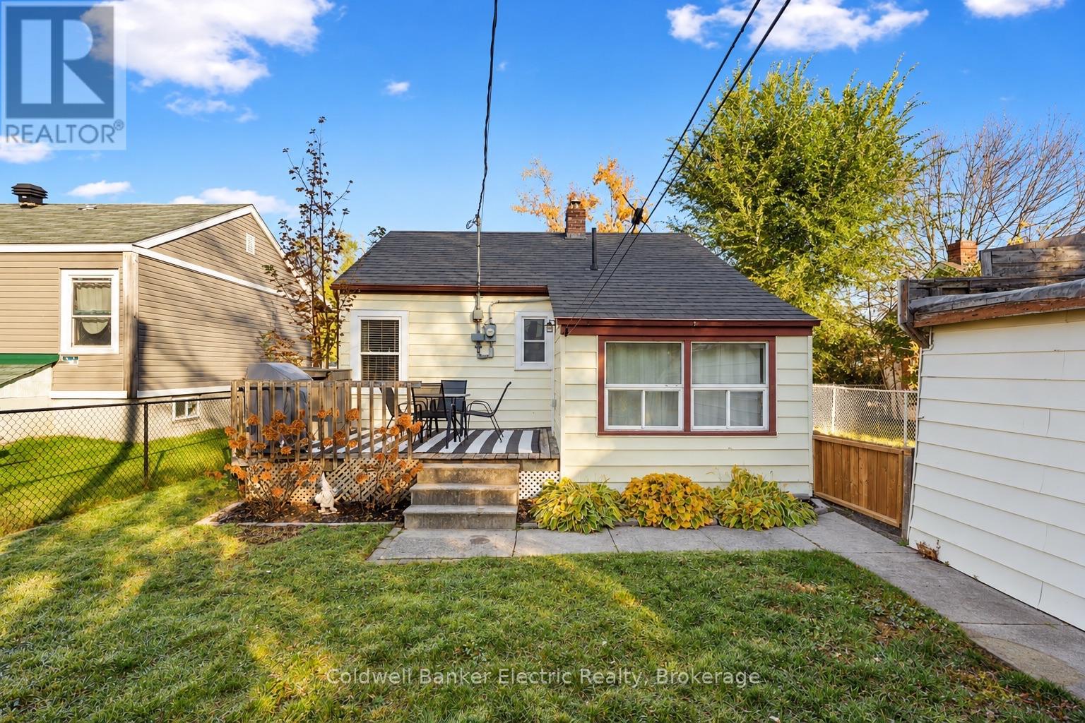 231 Woodbine Avenue, Peterborough (Ashburnham Ward 4), Ontario  K9H 1N8 - Photo 19 - X14106140