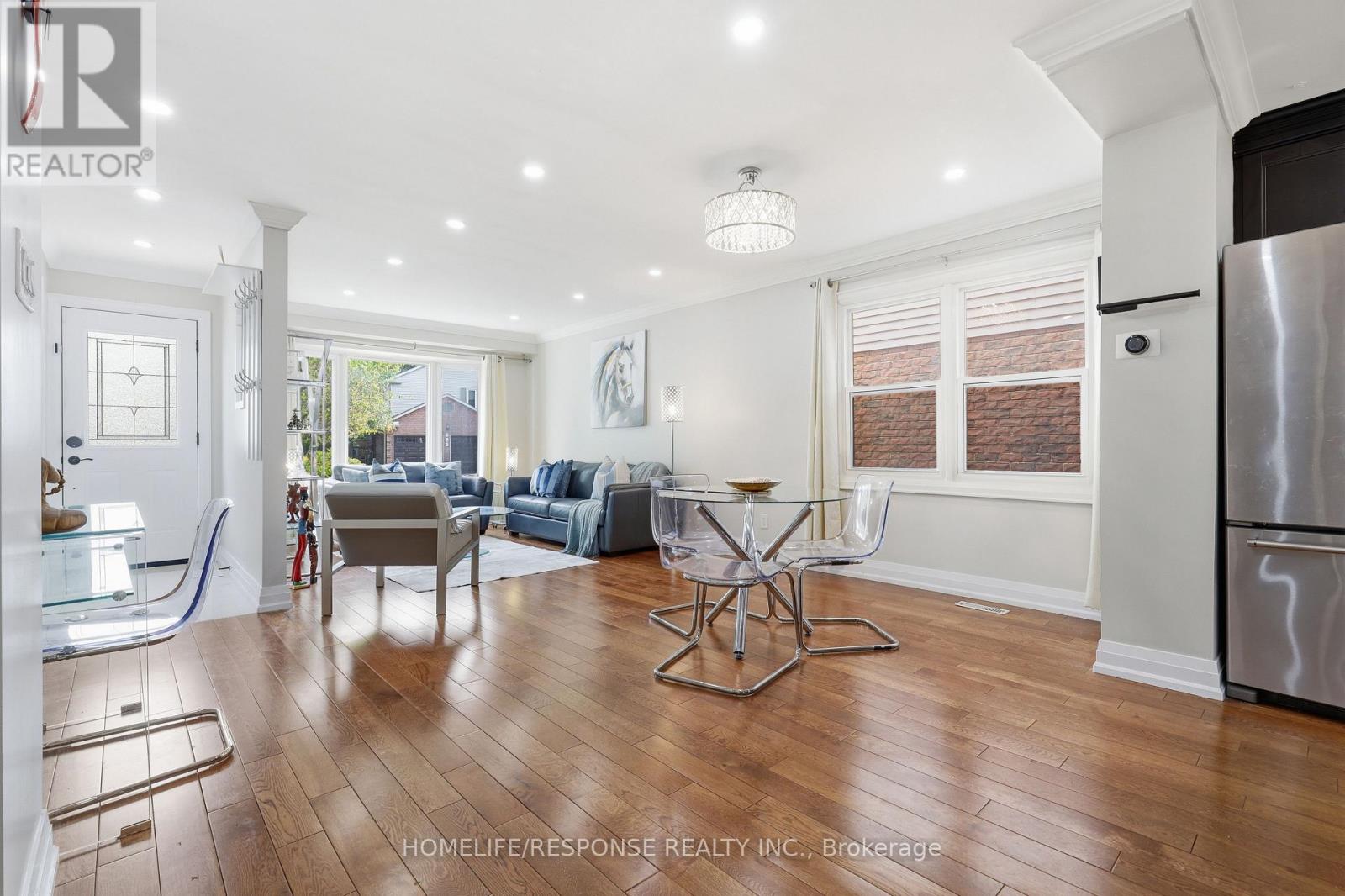 680 Sweetwater Place, Mississauga, Ontario  L5H 3Y9 - Photo 25 - W13767216