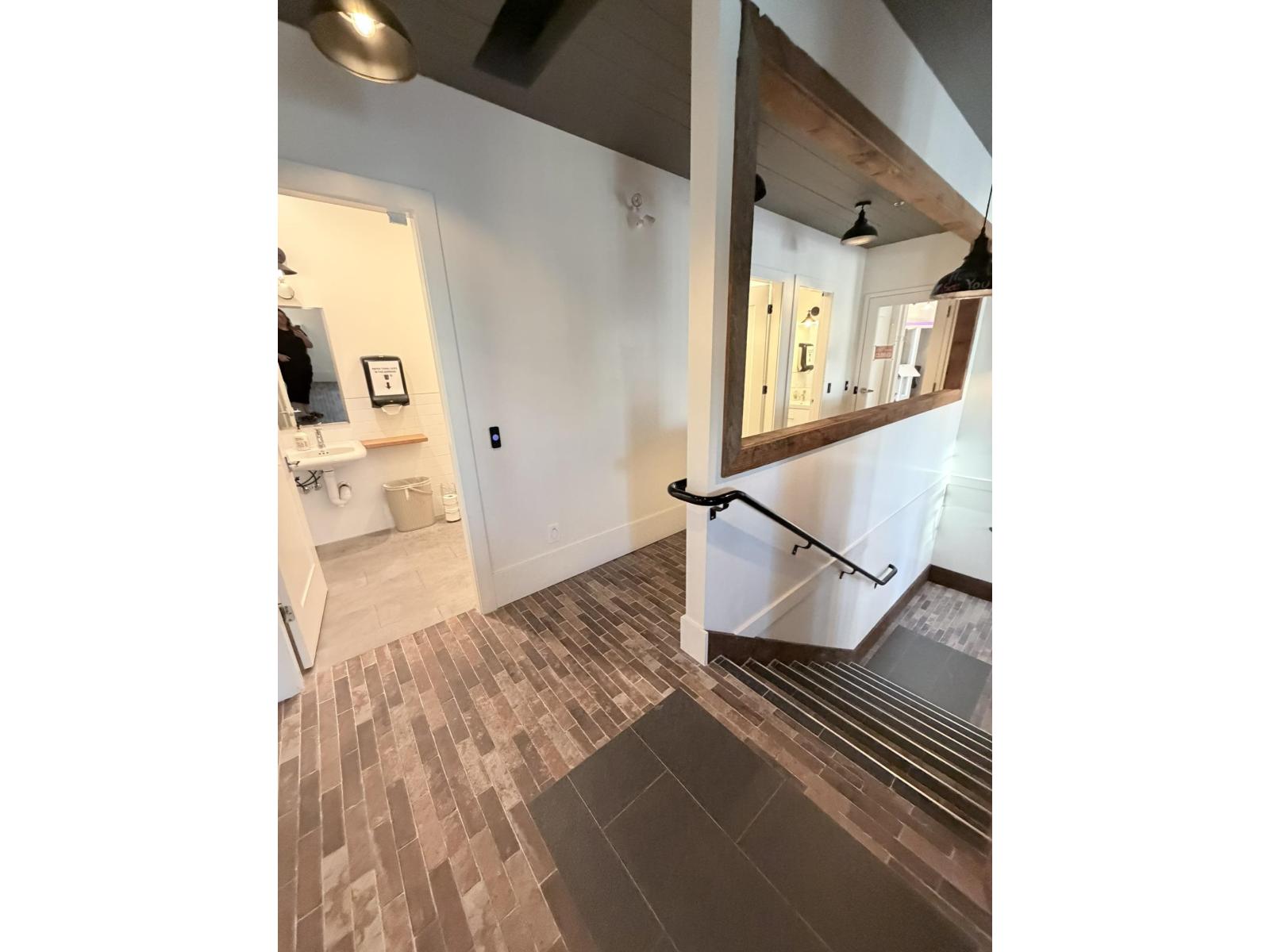 202 45925 THUNDERBIRD LANE|Chilliwack Downtown
