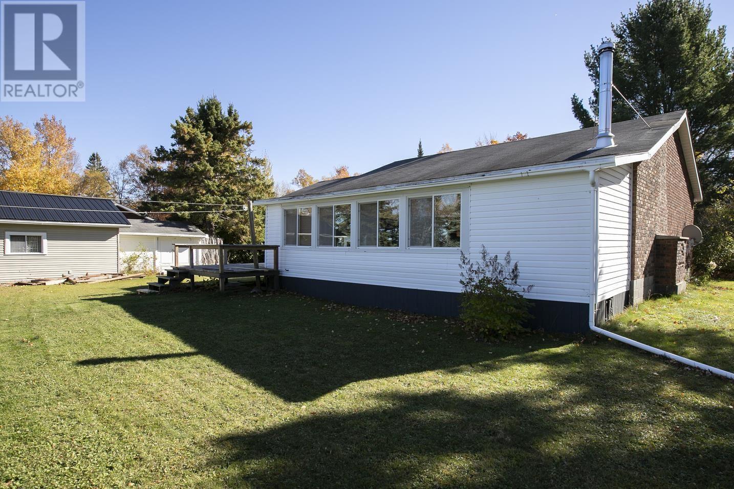 37 Albert Ter, Goulais River, Ontario  P0S 1E0 - Photo 13 - SM262958