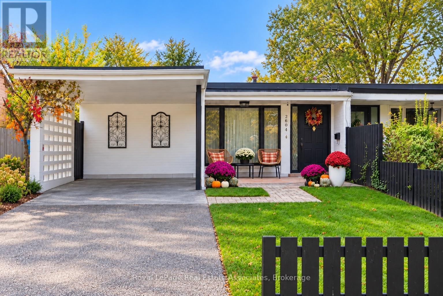 2604 CONSTABLE ROAD, Mississauga, Ontario