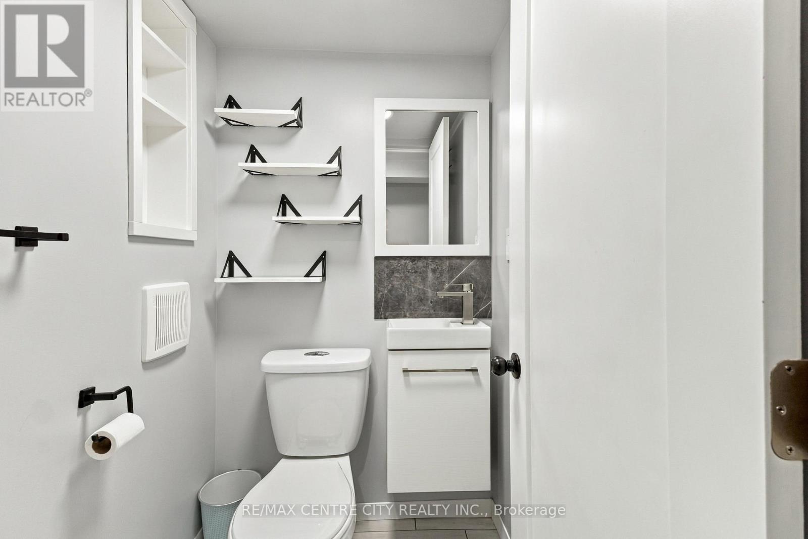 794 Strand Street, London East, Ontario  N5Y 1T3 - Photo 31 - X14107244