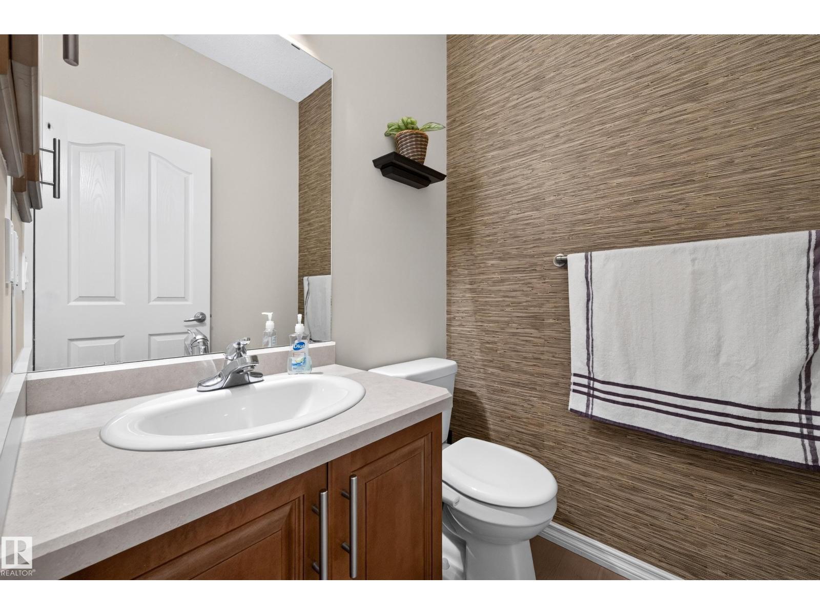 #404 41 SUMMERWOOD BV