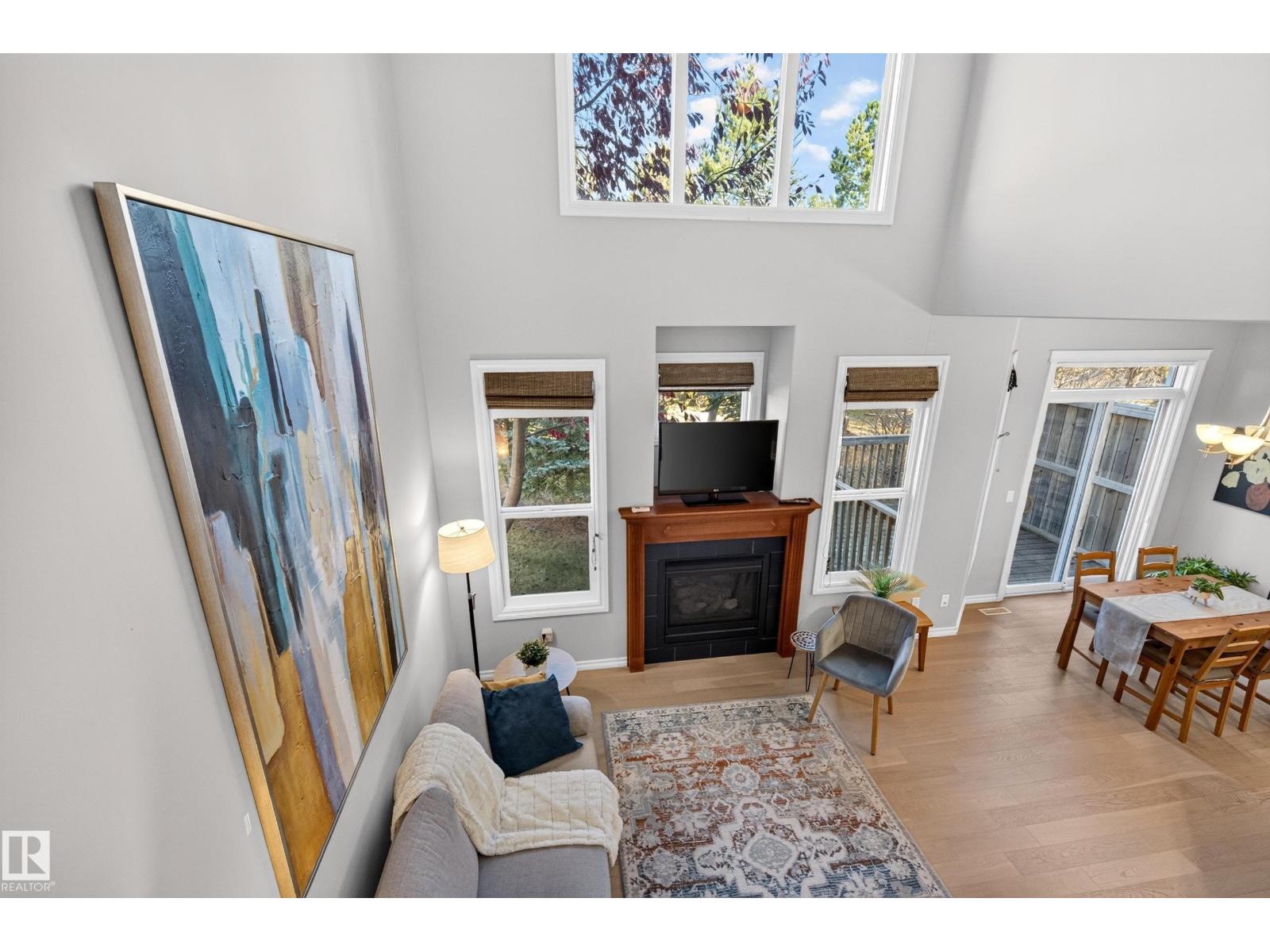 #404 41 SUMMERWOOD BV