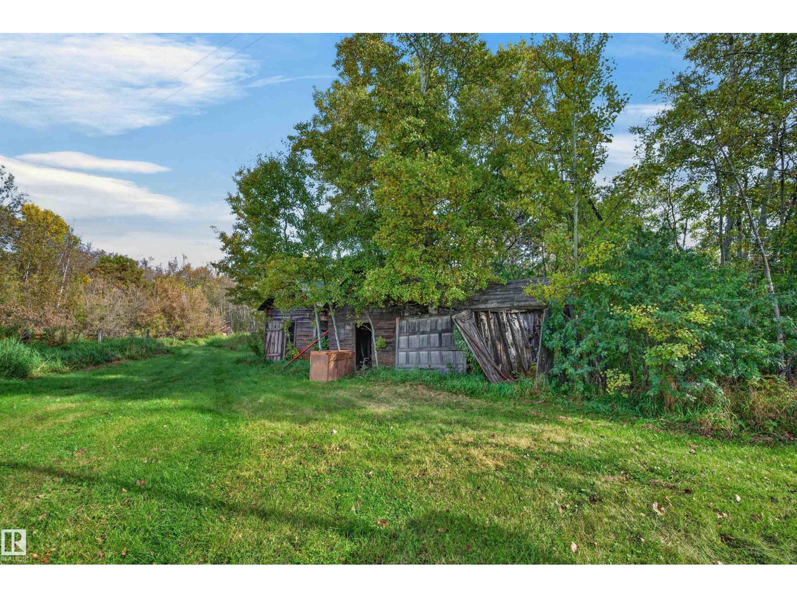 554071 Range Road 183