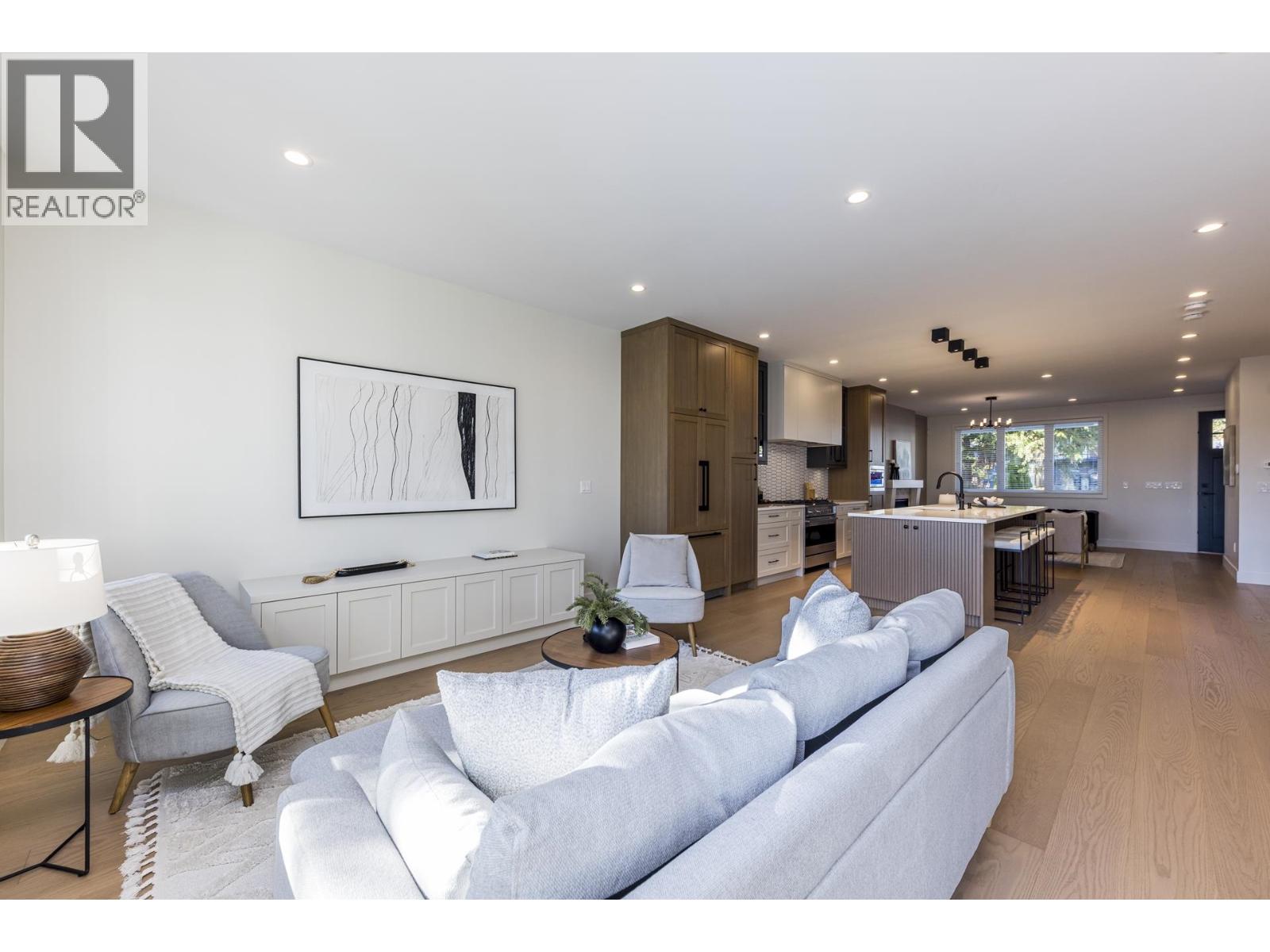 357 E 22nd Street, North Vancouver, British Columbia  V7L 3C8 - Photo 20 - R3177205