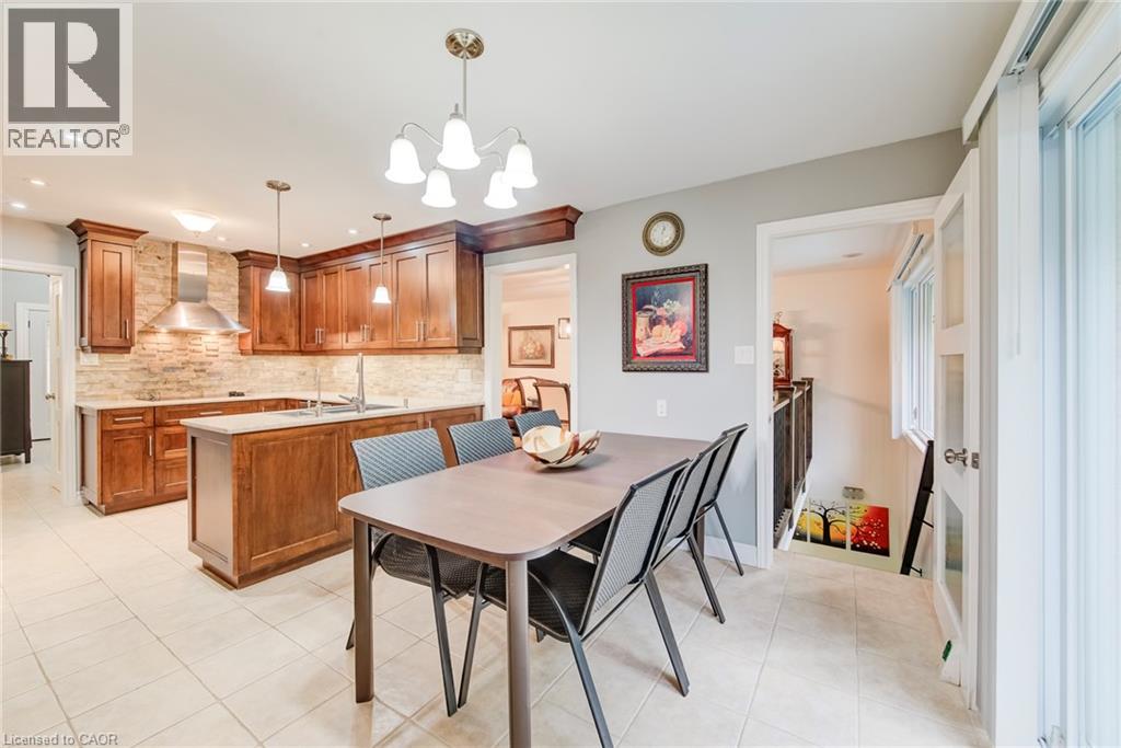 28 Bridlewood Drive, Guelph, Ontario  N1G 4B2 - Photo 11 - 40873254