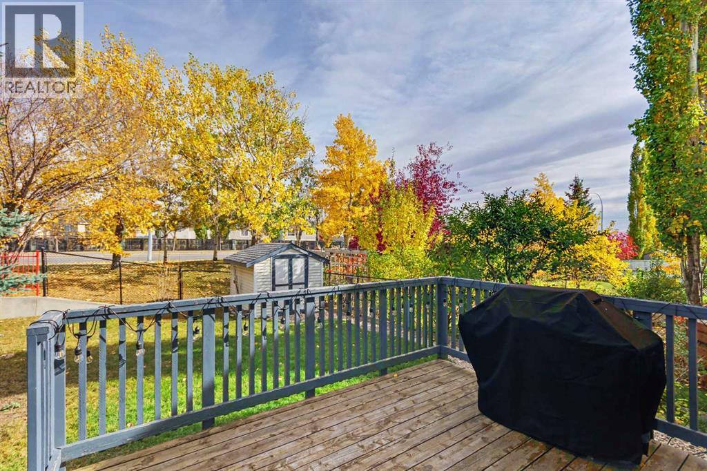 436 Rocky Ridge Bay NW, Calgary, Alberta  T3G 4H8 - Photo 27 - A2351708