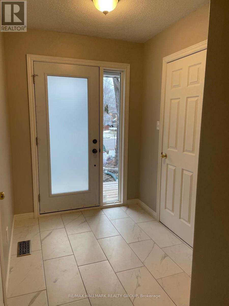 2203 Saturn Crescent, Ottawa, Ontario  K4A 3T6 - Photo 2 - X14108732