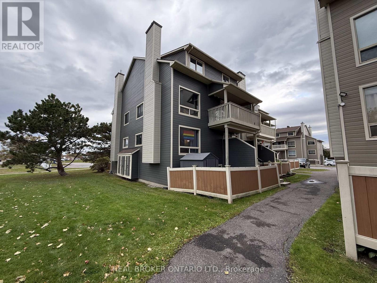 72b - 750 St. Andre Drive, Ottawa, Ontario  K1C 4S2 - Photo 3 - X14108766