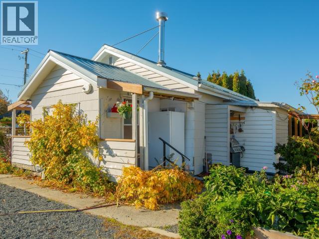 6941 KAMLOOPS STREET