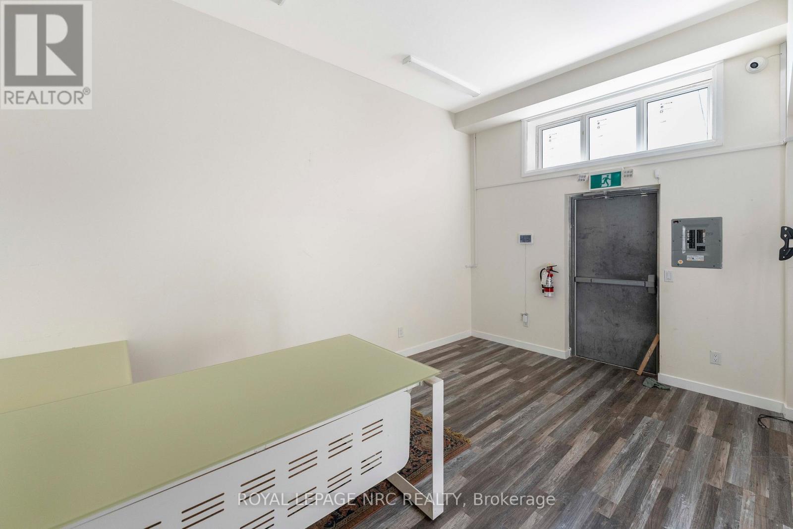 369 St Paul Street E, St. Catharines, Ontario  L2R 3N1 - Photo 4 - X14108894