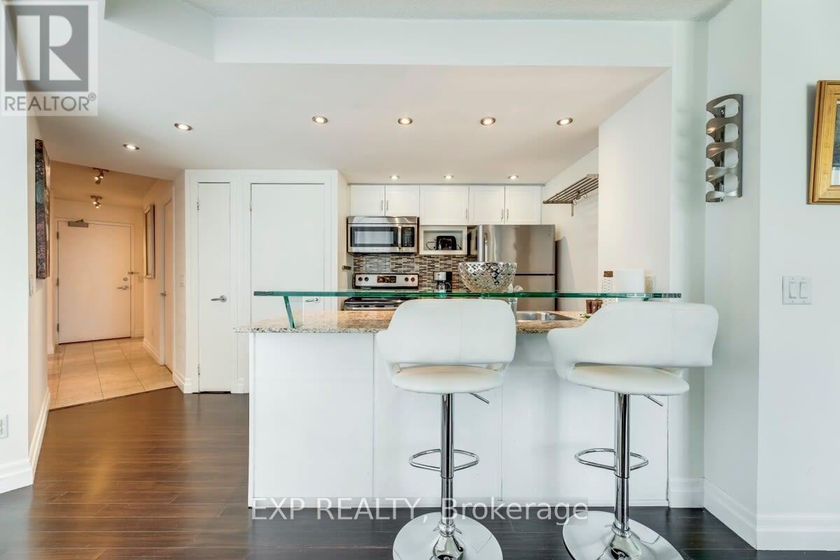 1213 - 208 Queens Quay W, Toronto (Waterfront Communities), Ontario  M5J 2Y5 - Photo 12 - C14108788