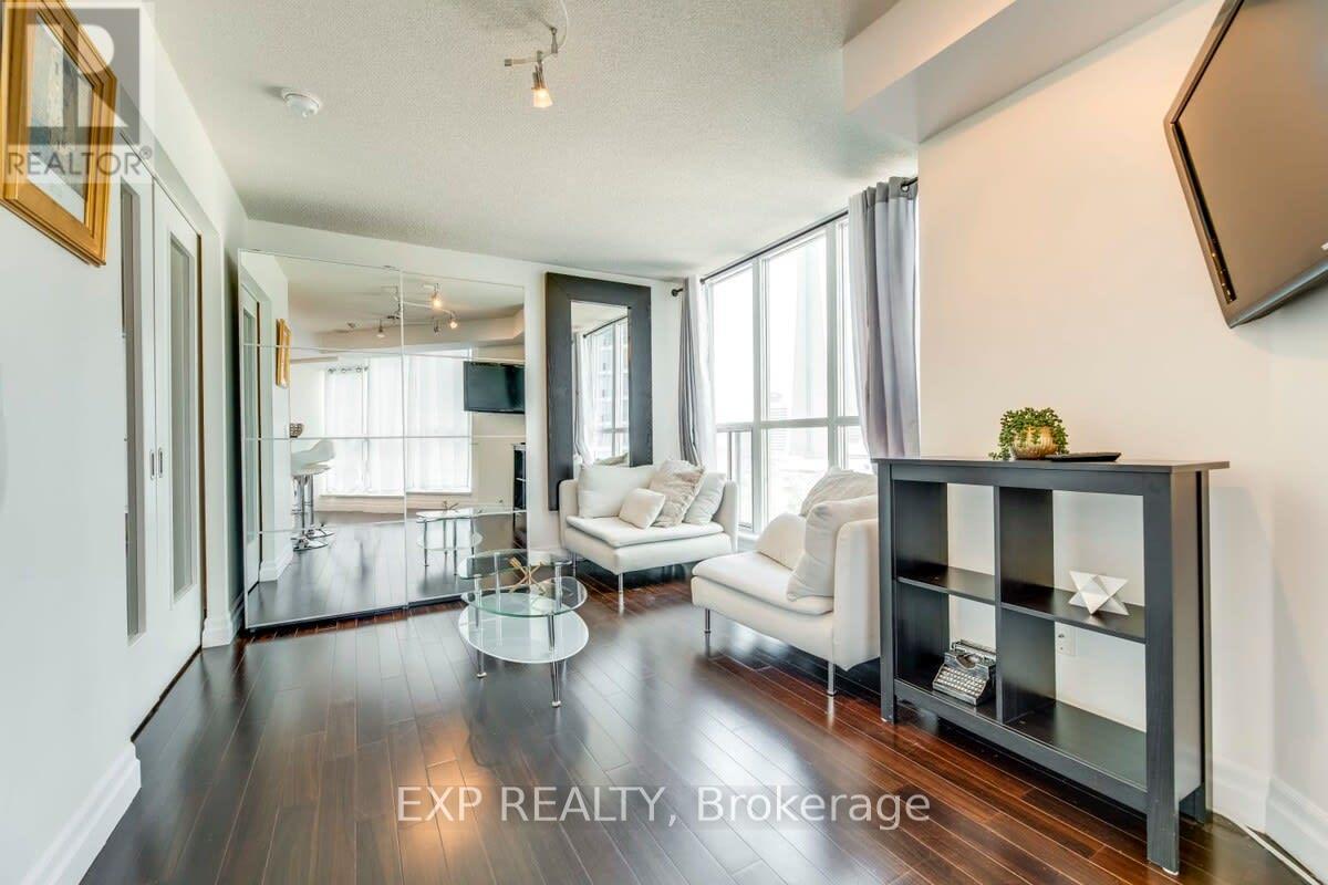 1213 - 208 Queens Quay W, Toronto (Waterfront Communities), Ontario  M5J 2Y5 - Photo 18 - C14108788