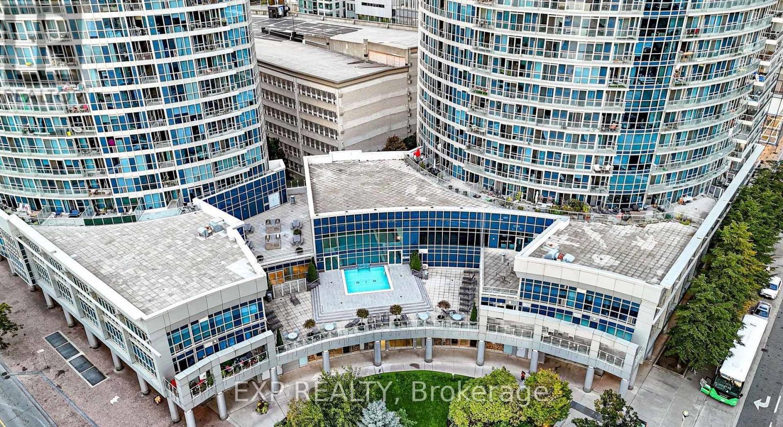 1213 - 208 Queens Quay W, Toronto (Waterfront Communities), Ontario  M5J 2Y5 - Photo 24 - C14108788
