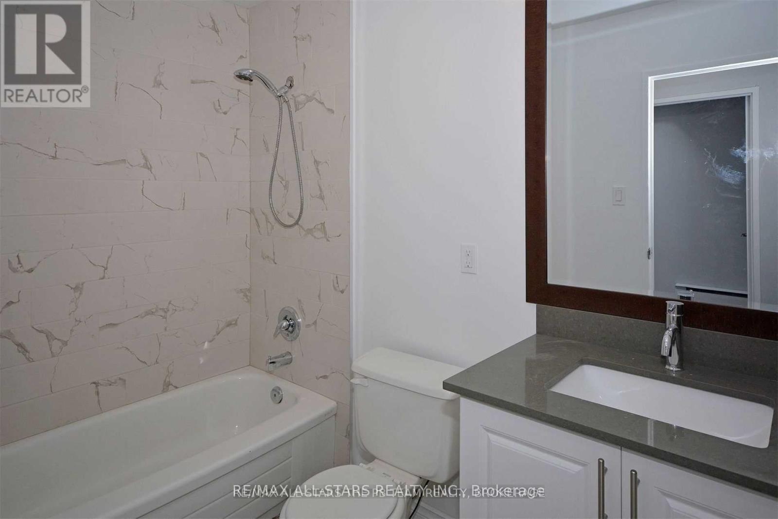 202 - 52 August Avenue, Toronto (Oakridge), Ontario  M1L 3M9 - Photo 10 - E14108864