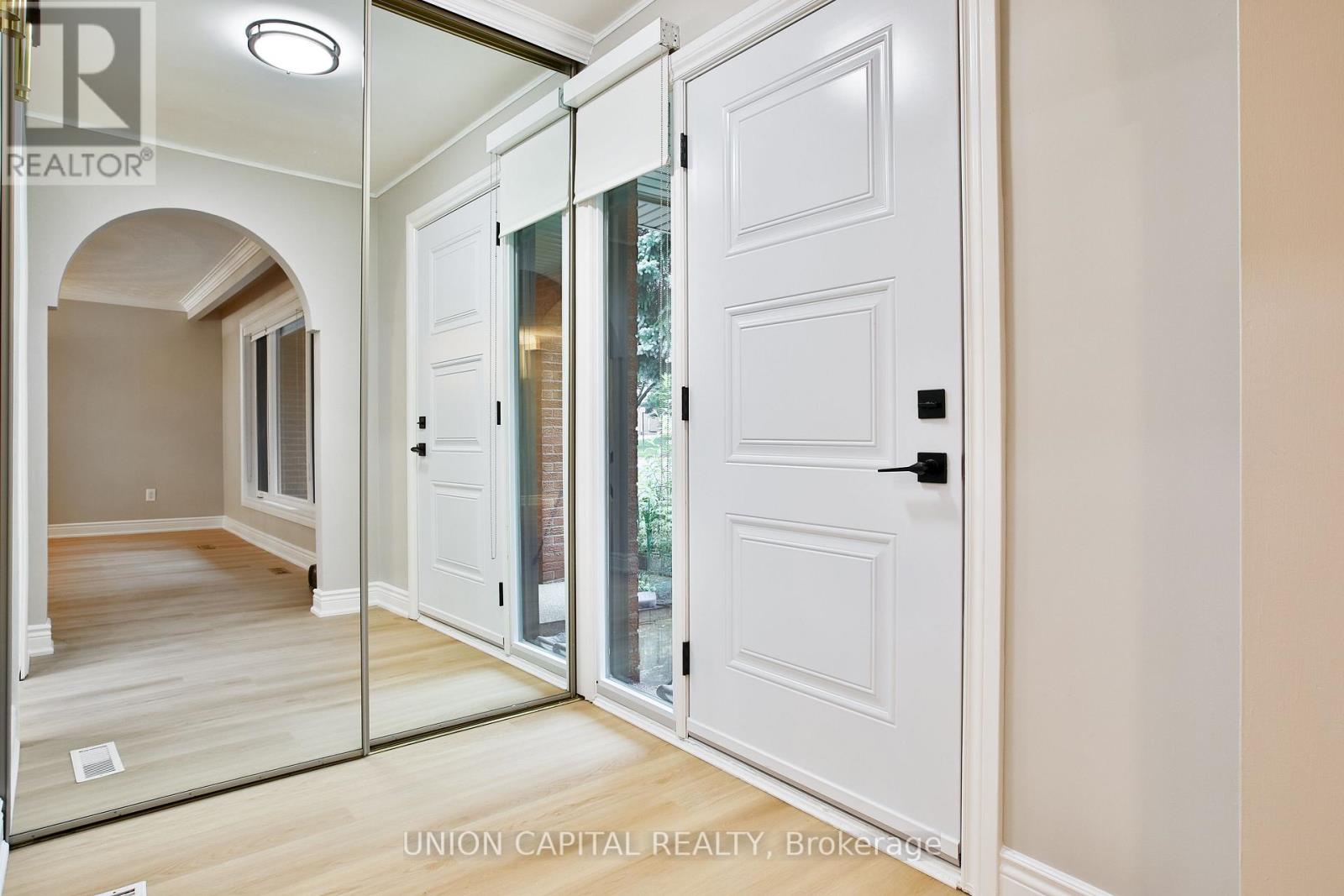 Upper - 131 Romfield Circuit, Markham (Royal Orchard), Ontario  L3T 3H7 - Photo 18 - N14108718