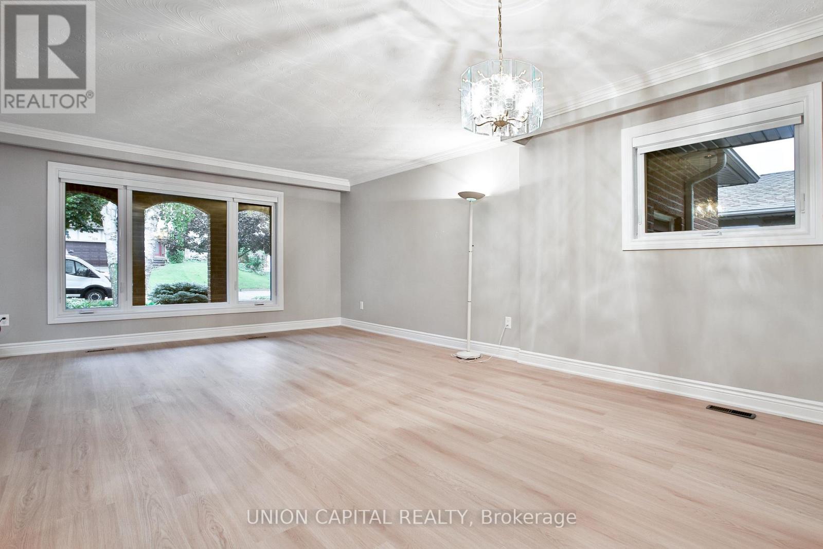 Upper - 131 Romfield Circuit, Markham (Royal Orchard), Ontario  L3T 3H7 - Photo 23 - N14108718