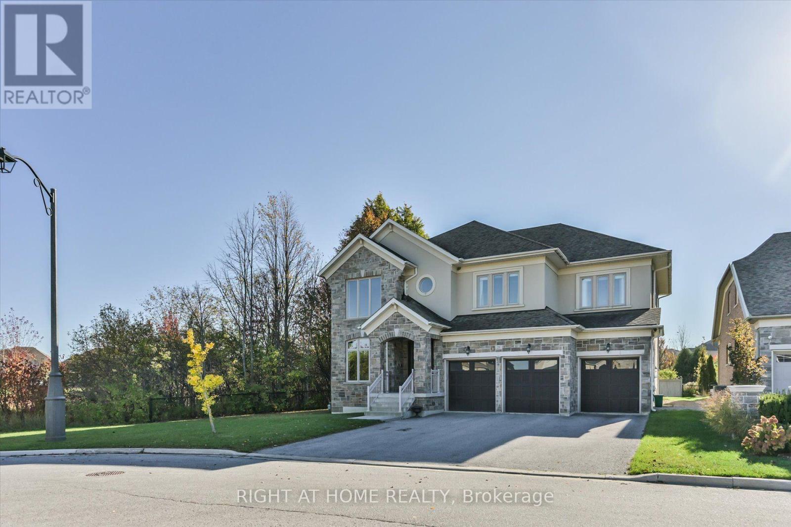 25 Wedgeport Court, King (Nobleton), Ontario  L0G 1N0 - Photo 1 - N14108730