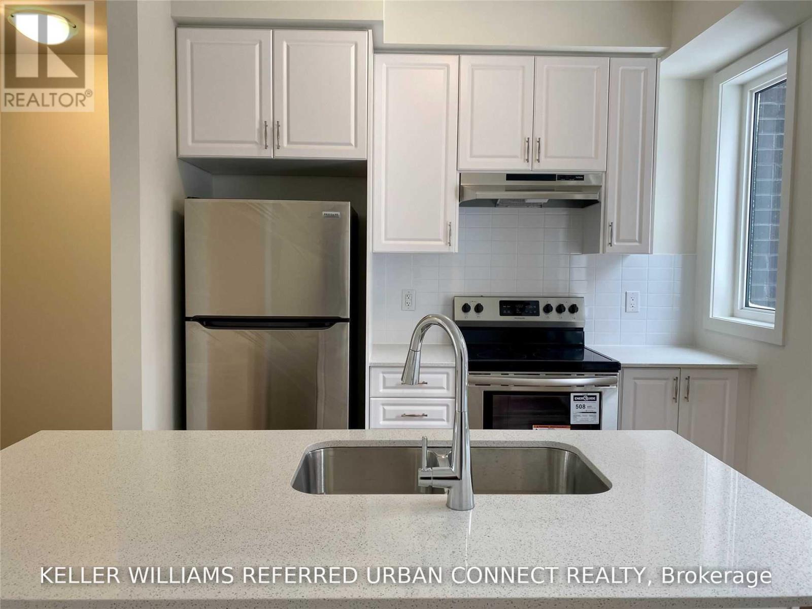 Suite 6 - 370h Red Maple Road, Richmond Hill (Langstaff), Ontario  L4C 6P5 - Photo 2 - N14108762