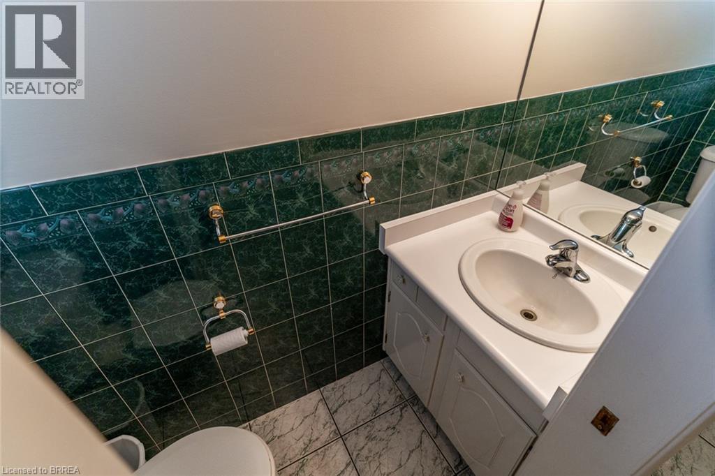 30 Woodway Trail, Brantford, Ontario  N3R 6G7 - Photo 19 - 40871642