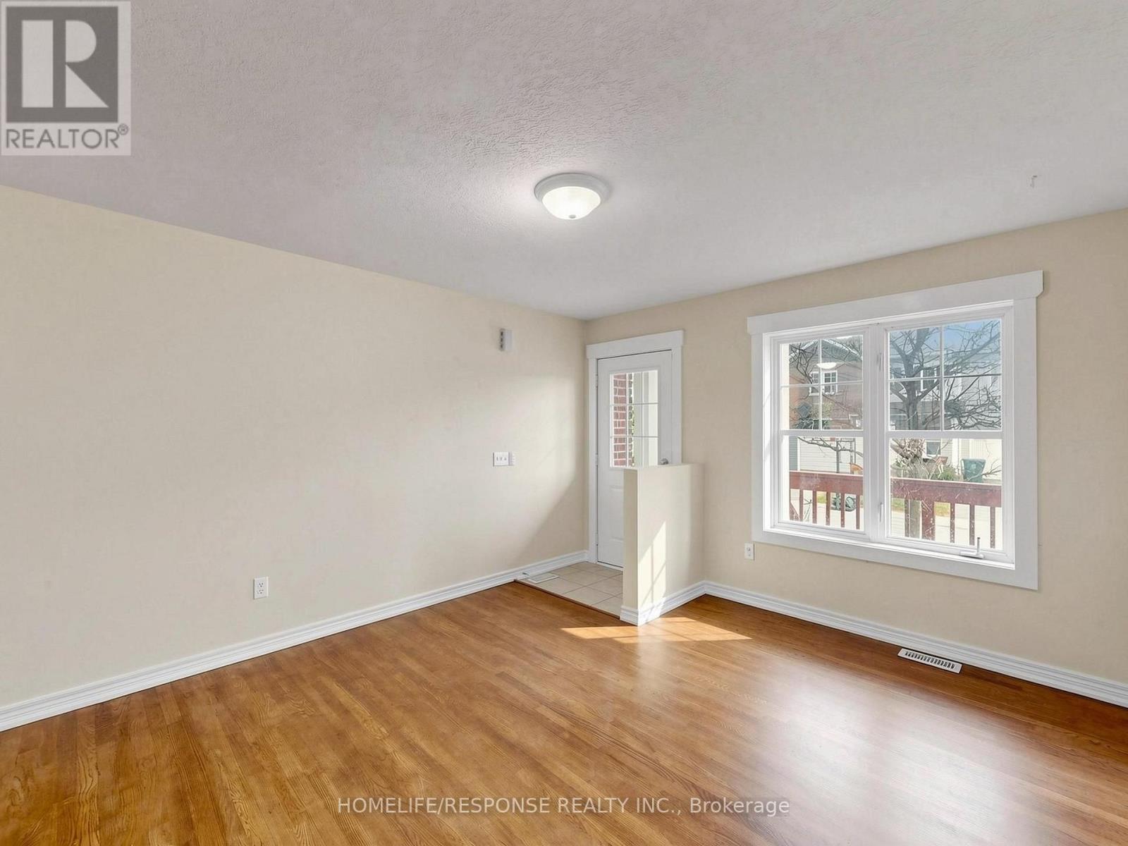 32 - 800 West Ridge Boulevard, Orillia, Ontario  L3V 0A1 - Photo 4 - S14108886
