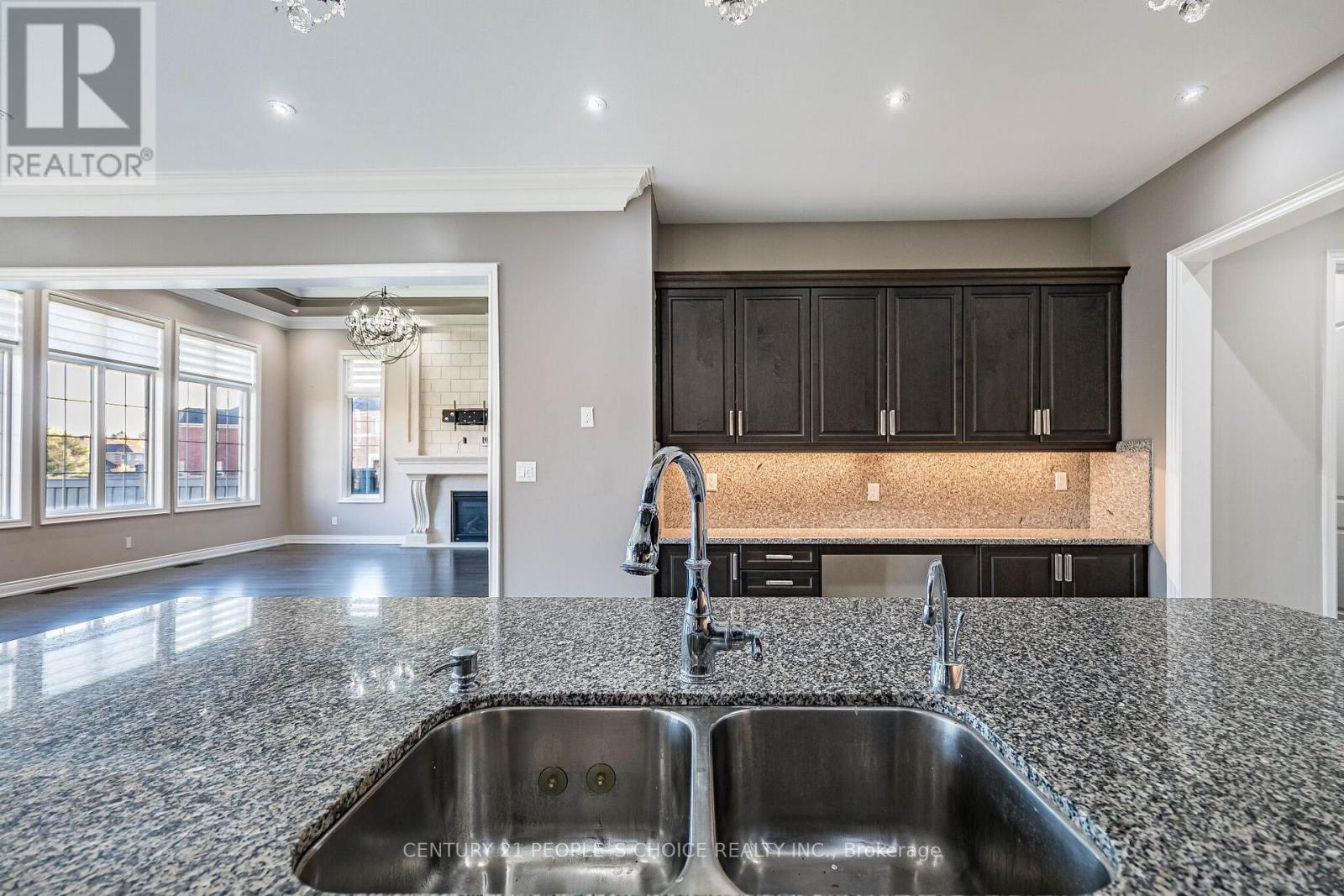 27 Leo Austin Road, Brampton, Ontario  L6P 4C4 - Photo 20 - W14105518