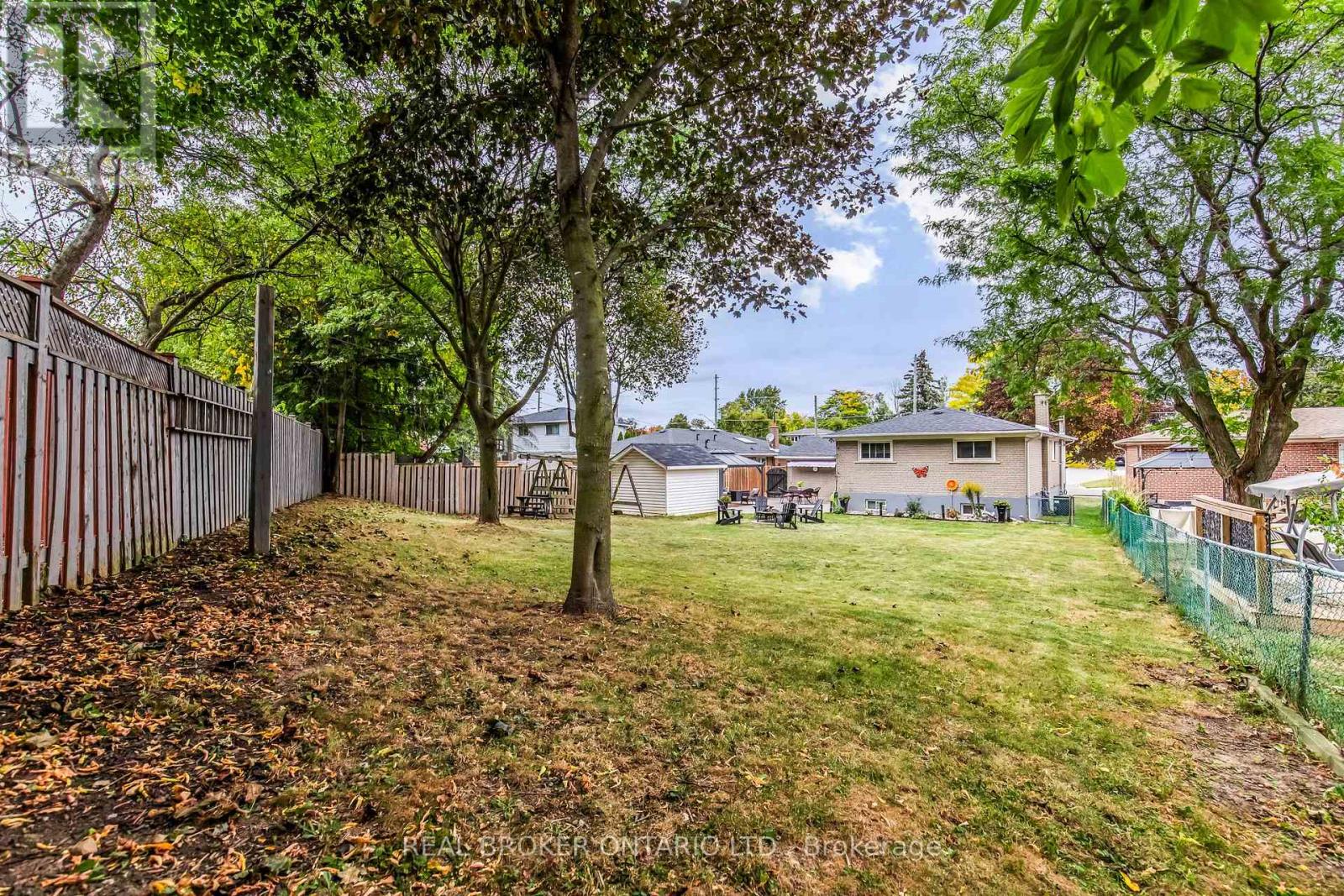 302 Delrex Boulevard, Halton Hills, Ontario  L7G 4G8 - Photo 39 - W14108728