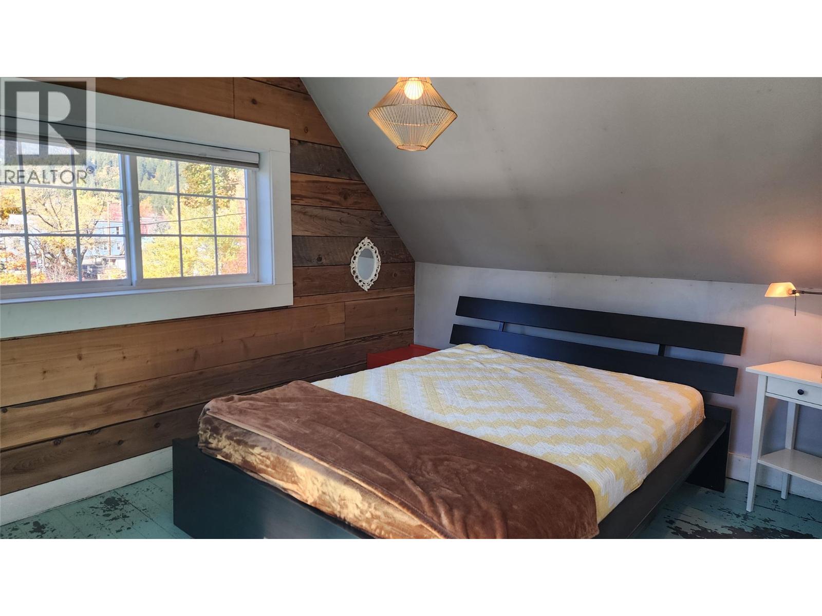 1930 Monte Christo Street, Rossland, British Columbia  V0G 1Y0 - Photo 23 - 10404069