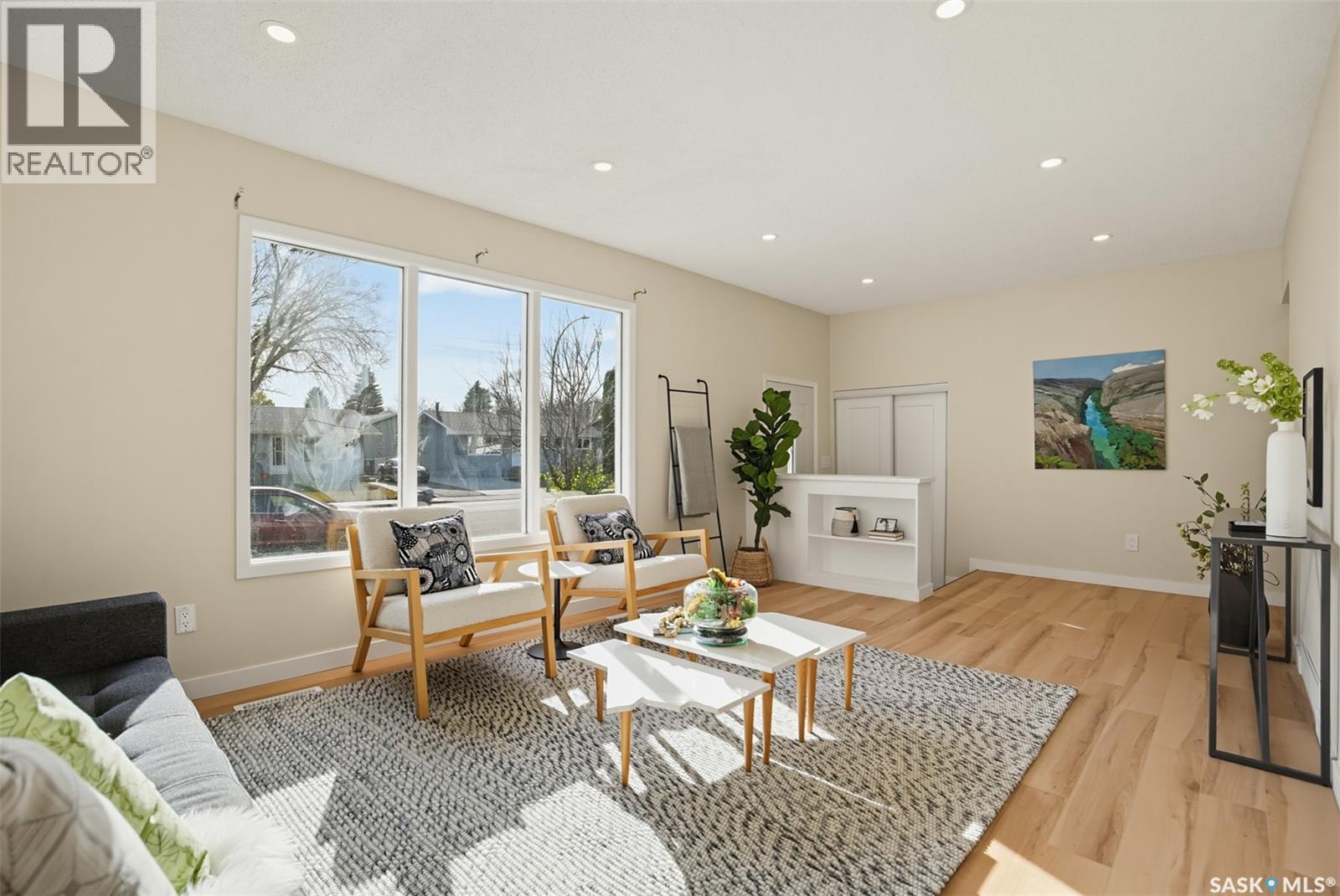 2606 37th Street W, Saskatoon, Saskatchewan  S7L 4E8 - Photo 2 - SK051774