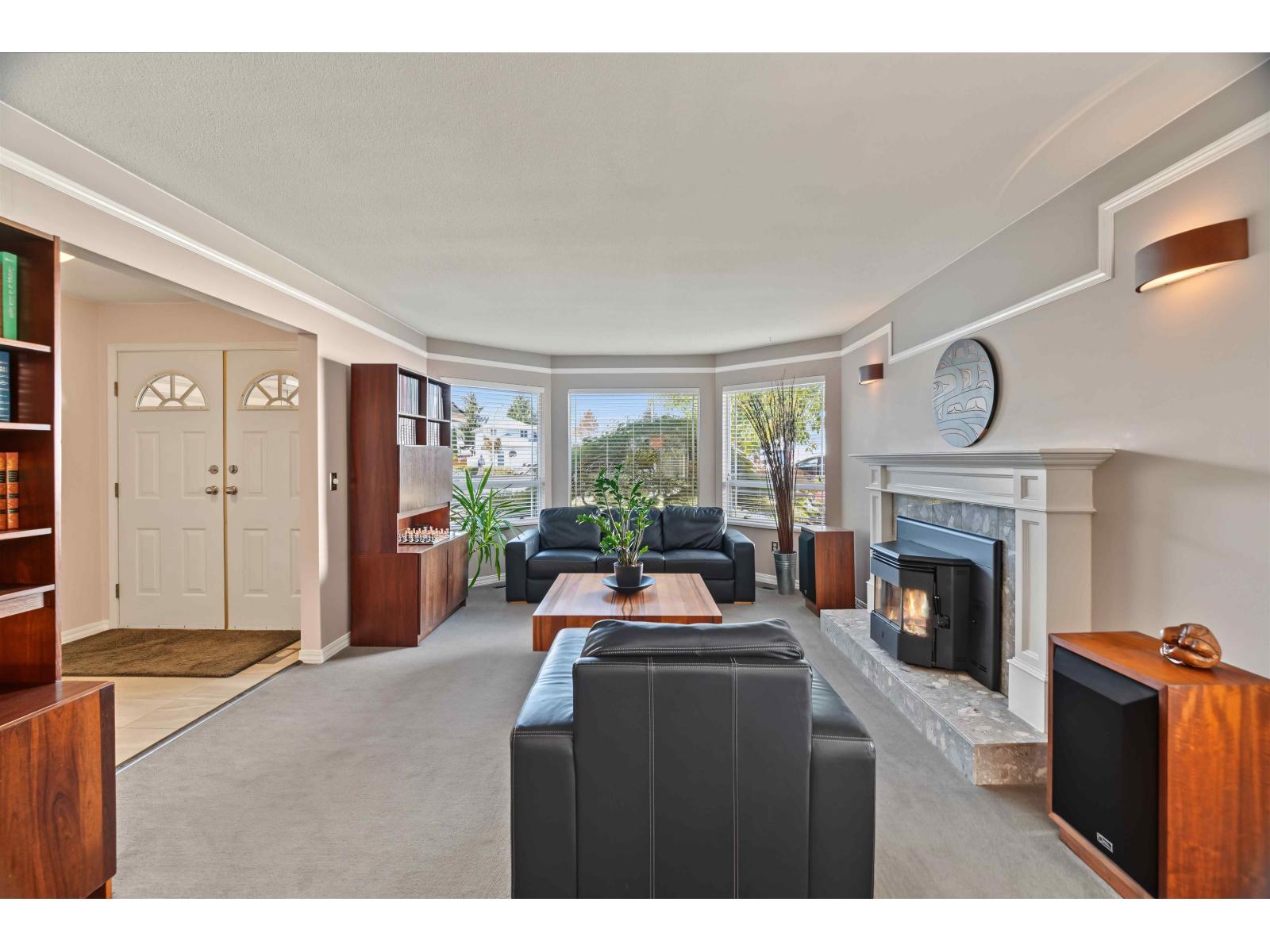 8832 143 Street, Surrey, British Columbia  V3V 7T2 - Photo 6 - R3168786