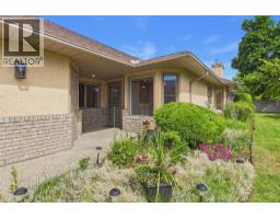 860 Lanfranco Road Unit# 12, Kelowna, British Columbia V1W 3W9 - Photo 3 - 10394501