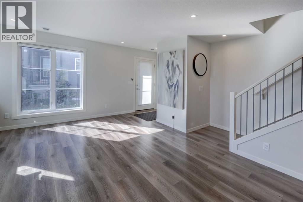 319, 260 Rowley Way NW, Calgary, Alberta T3L 0H5 - Photo 4 - A2348982