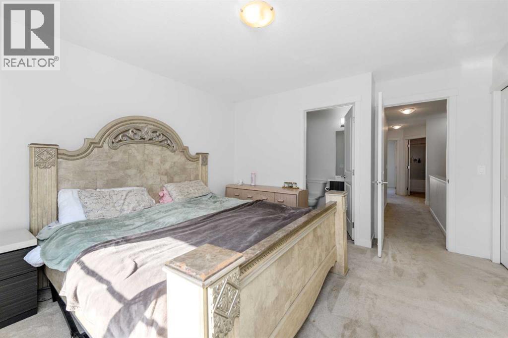 932 Sherwood Boulevard NW, Calgary, Alberta  T3R 1M9 - Photo 18 - A2352806