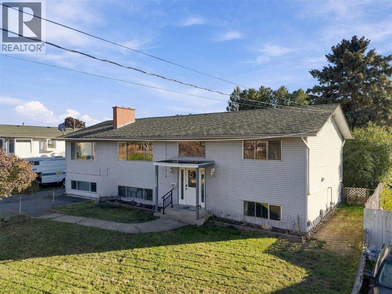 2499 Fleetwood Avenue