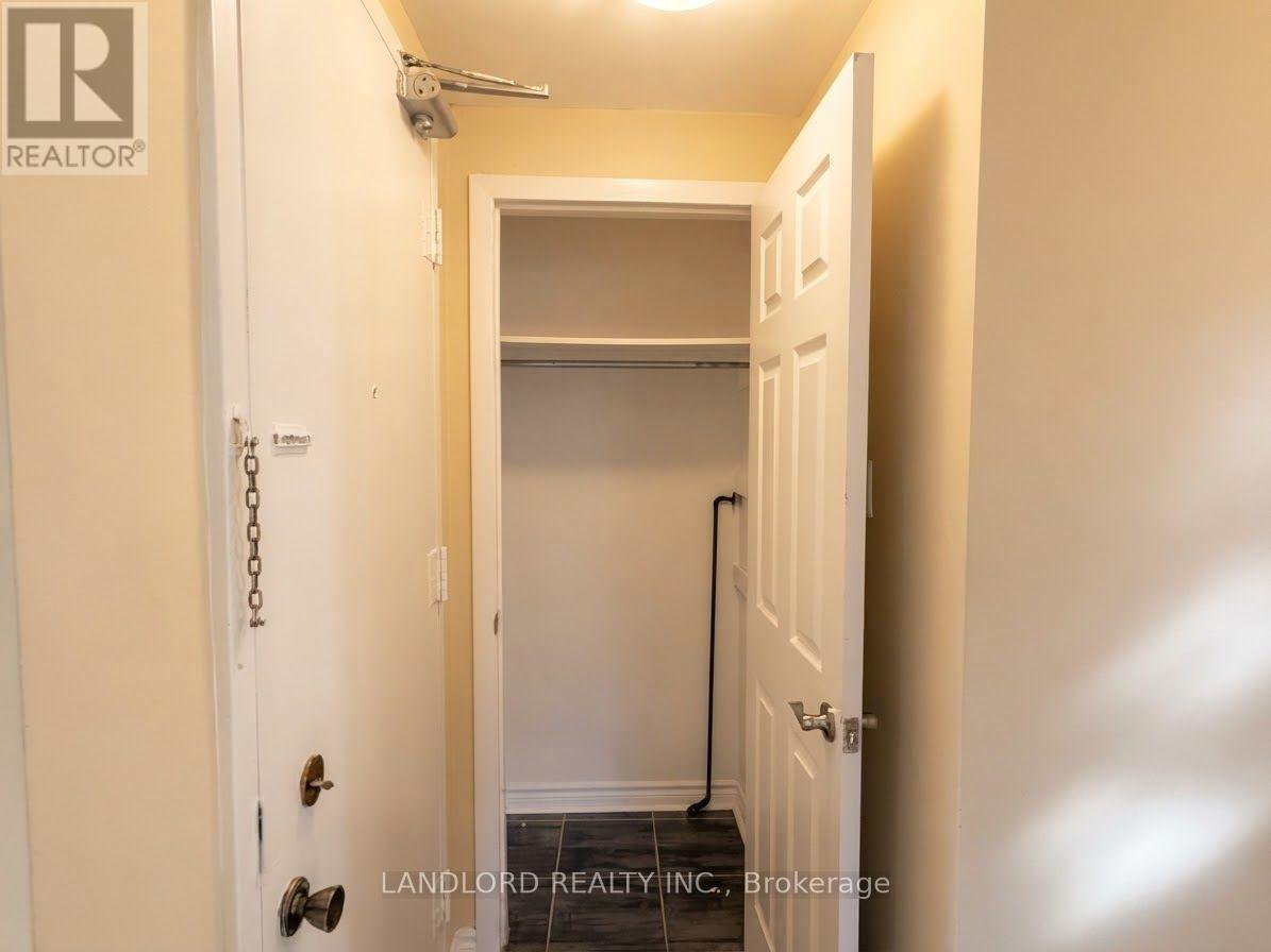 201 - 176 Howland Avenue, Toronto, Ontario  M5R 3B6 - Photo 22 - C14108948
