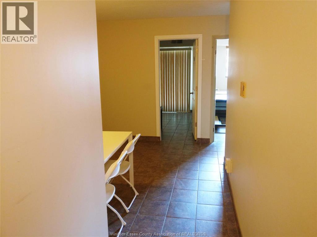 1700 University Unit# 103, Windsor, Ontario  N9B 1C4 - Photo 6 - 26026059