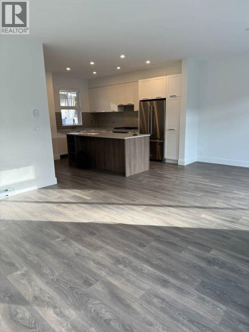 1310 Mitchell Avenue, Coquitlam, British Columbia  V3B 2W7 - Photo 4 - R3177889