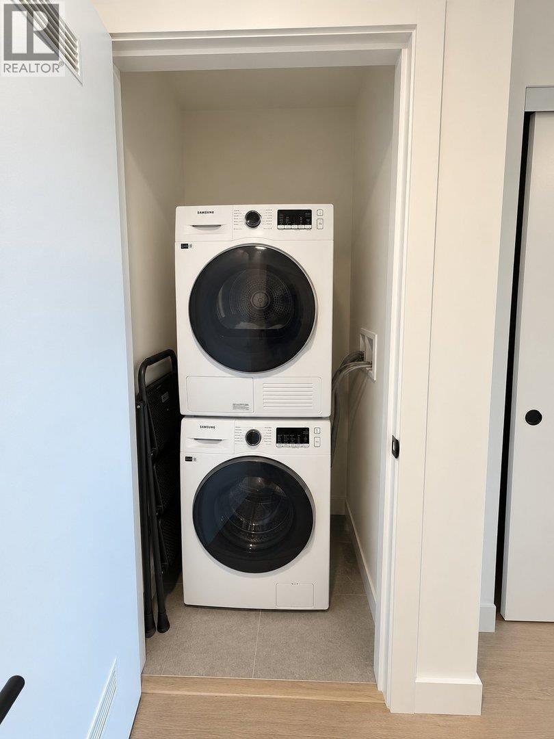 558 422 E 3rd Street, North Vancouver, British Columbia  V7L 0K1 - Photo 10 - R3177913