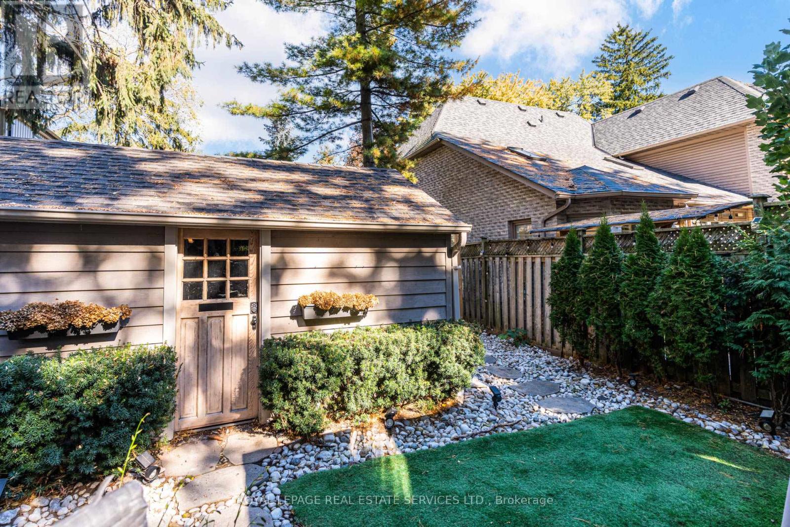 3052 Seneca Drive, Oakville, Ontario  L6L 1A9 - Photo 32 - W14108908