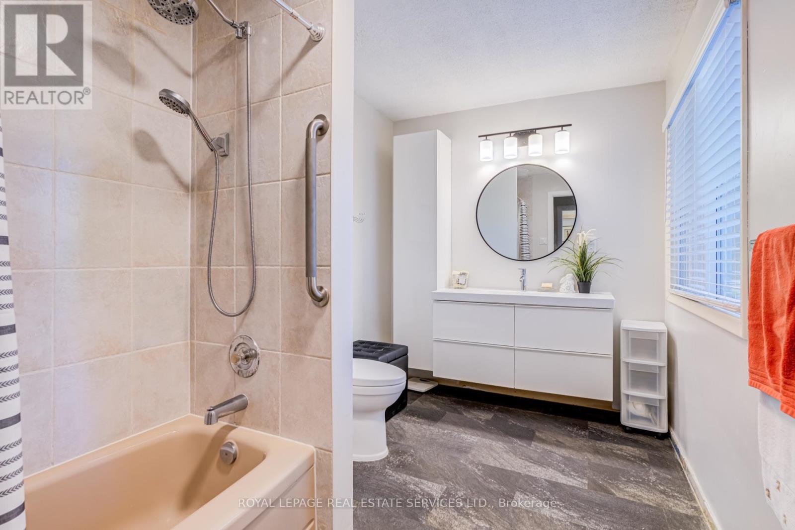 3052 Seneca Drive, Oakville, Ontario  L6L 1A9 - Photo 41 - W14108908