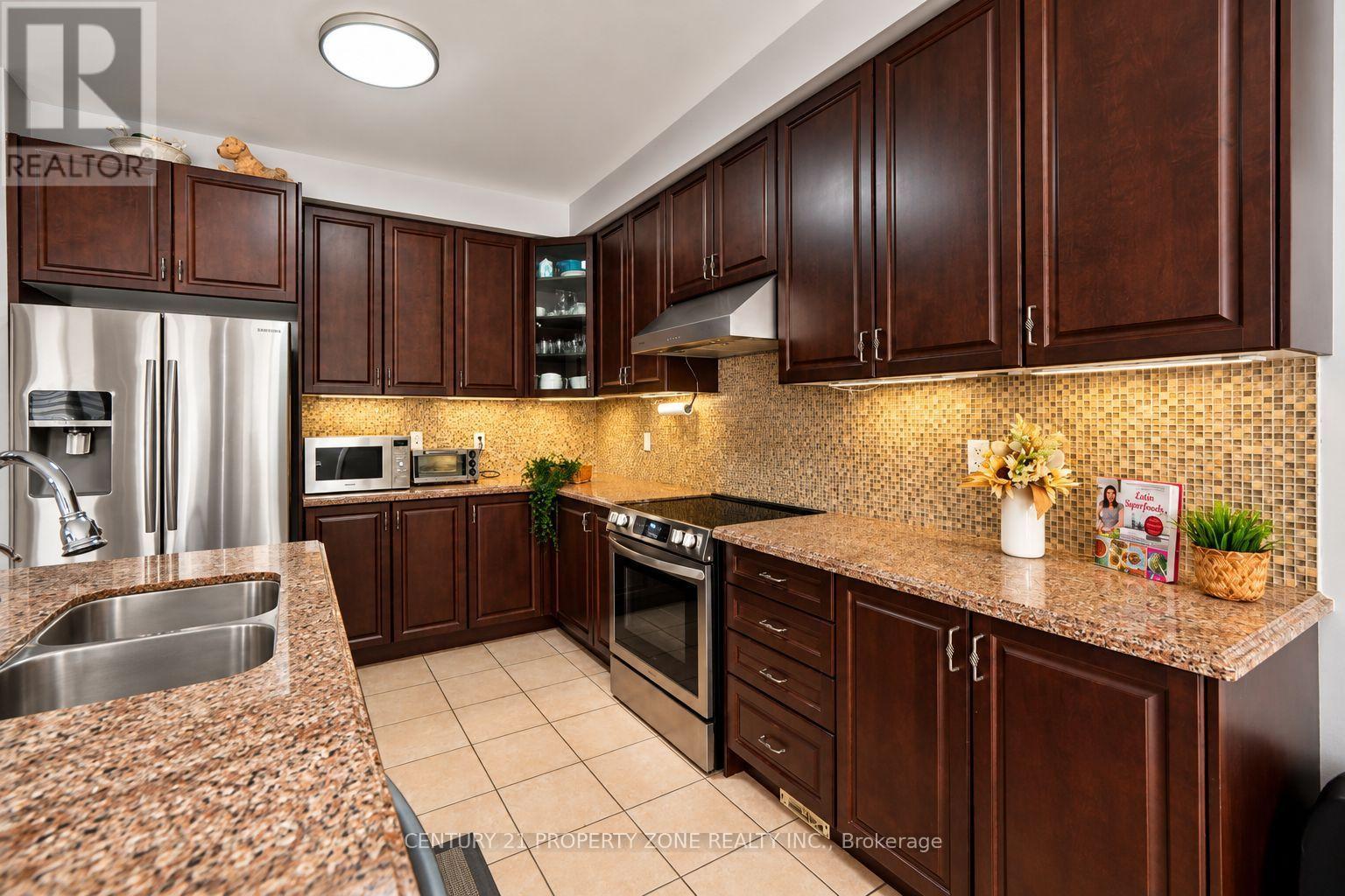 27 Sliprock Crescent, Brampton, Ontario  L6Y 0W8 - Photo 11 - W14108928