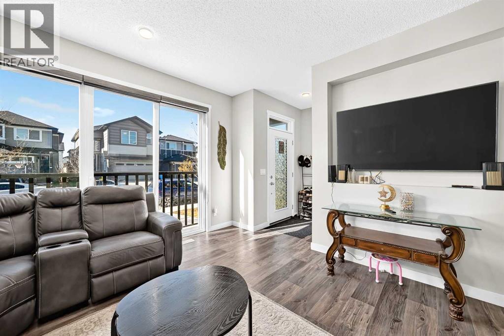 54 Savanna Villas Ne, Calgary, Alberta  T3J 2E4 - Photo 11 - A2352241