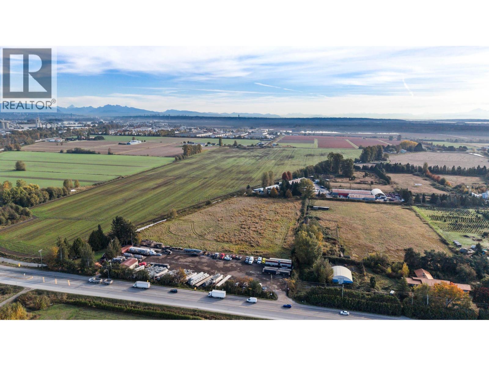 6760 62b Street, Delta, British Columbia  V4K 5A8 - Photo 2 - R3177207