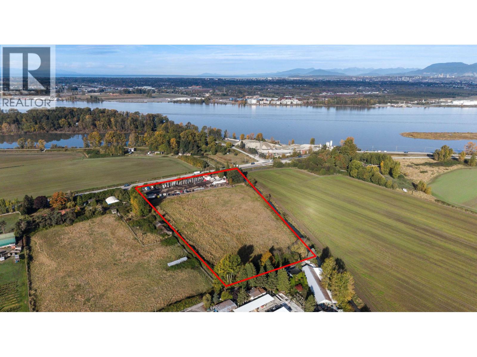 6760 62b Street, Delta, British Columbia  V4K 5A8 - Photo 10 - R3177207